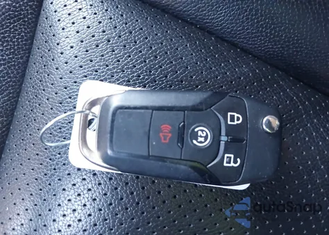 2019 Ford F-150 Xlt z USA, uszkodzony, nr VIN 1FTEW1CP8KKE75924